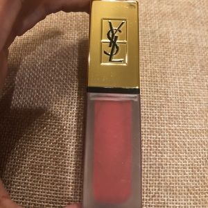 Yves St. Laurent Tatouage couture Liquid Matte